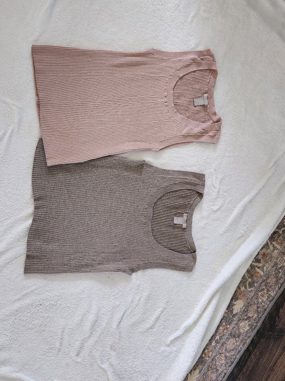 Women's H&M Sweater Tanks - Tan & Khaki - Small